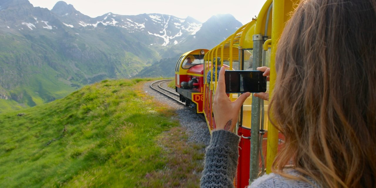 Tolle Filmaufnahmen möglich im Petit Train d’Artouste Bahnfahrt in die Pyrenäen
