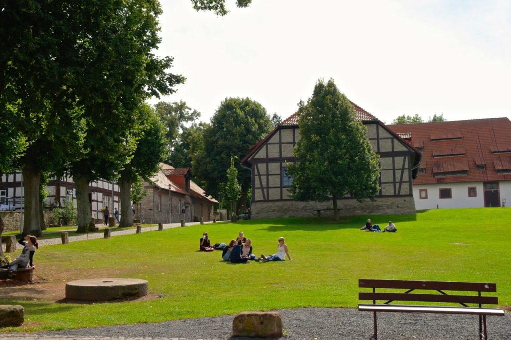 Picknick auf der Bücherburg