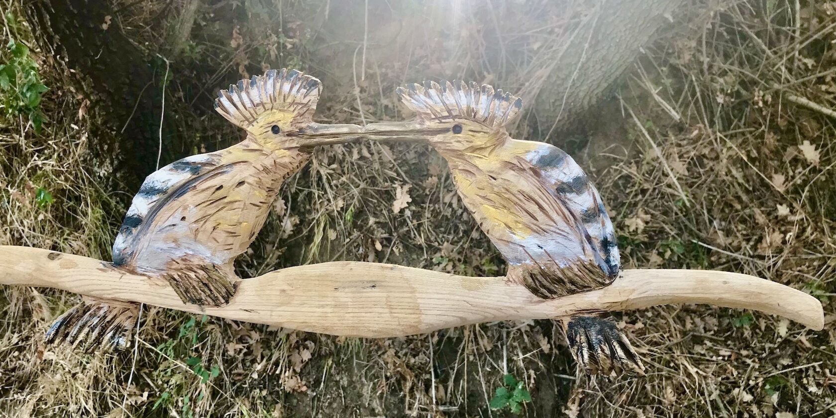 Wiedehopf aus Holz, Kunst von Salvatore Fosci, @tierisch-in-fahrt.de