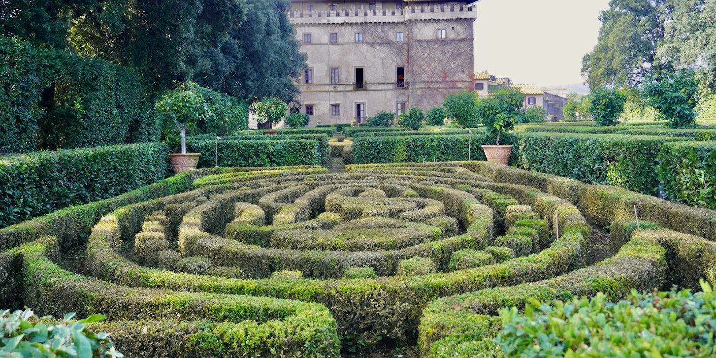 Hunde erlaubt im Schlossgarten Ruspoli, @tierisch-in-fahrt.de
