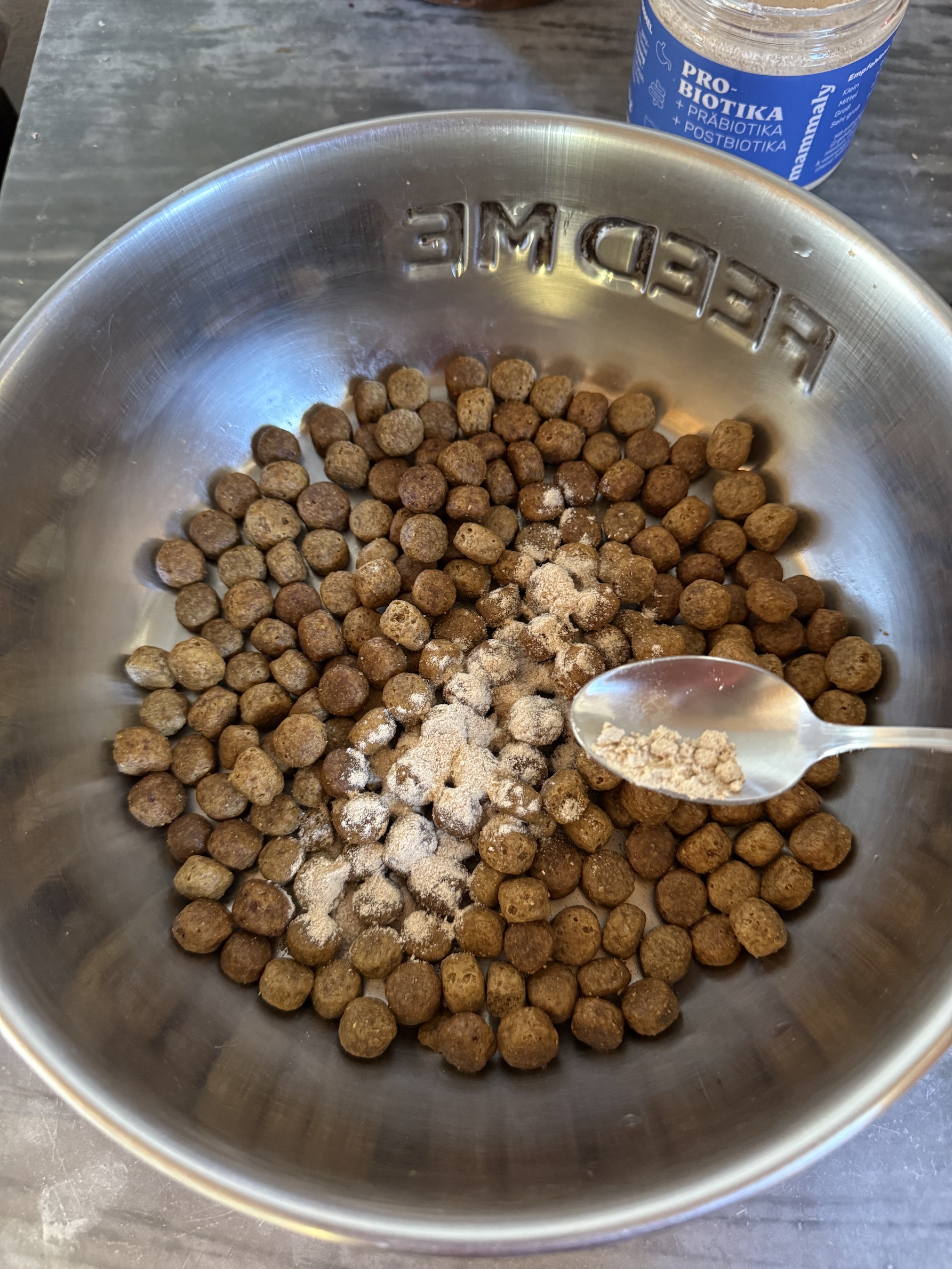 Supplements in Pulverform von Mammaly, @tierisch-in-fahrt.de